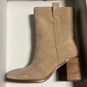 SOLE SOCIETY Rachill Tawny Brown Oiled Suede Leather Boots